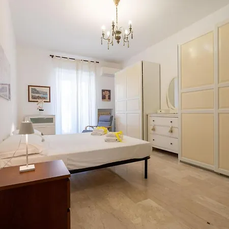 Universita & Stazione Airy With Parking Bari