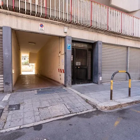 Lejlighed Universita & Stazione Airy With Parking Bari